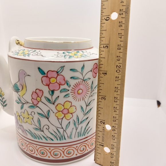 Vintage Teapot Made In Japan Flowers Birds - Picture 8 of 9